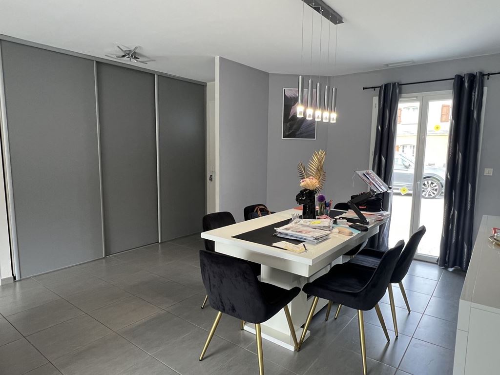 Maison Contemporaine ST DENIS DE PILE (33910) FP IMMOBILIER' title= 'Maison Contemporaine ST DENIS DE PILE (33910) FP IMMOBILIER