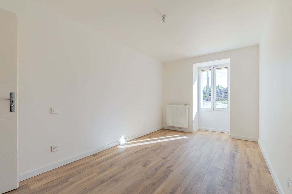 Maison en pierre PUISSEGUIN (33570) FP IMMOBILIER' title= 'Maison en pierre PUISSEGUIN (33570) FP IMMOBILIER