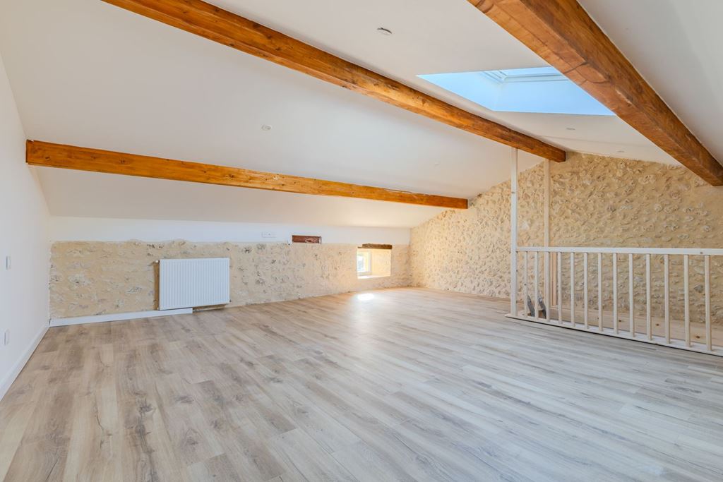 Maison en pierre PUISSEGUIN (33570) FP IMMOBILIER' title= 'Maison en pierre PUISSEGUIN (33570) FP IMMOBILIER