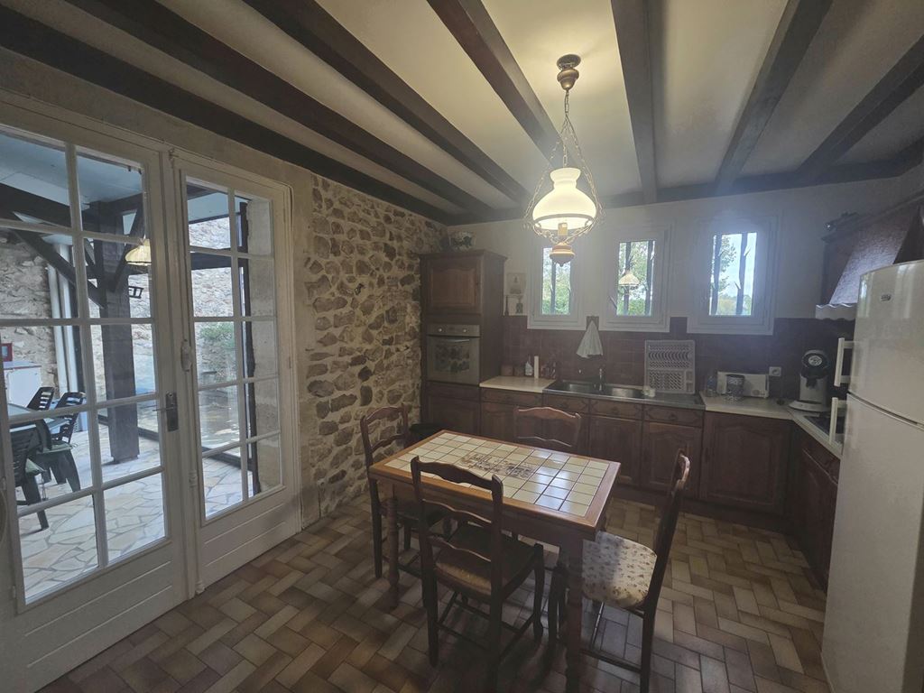 Maison en pierre CASTILLON LA BATAILLE (33350) FP IMMOBILIER' title= 'Maison en pierre CASTILLON LA BATAILLE (33350) FP IMMOBILIER