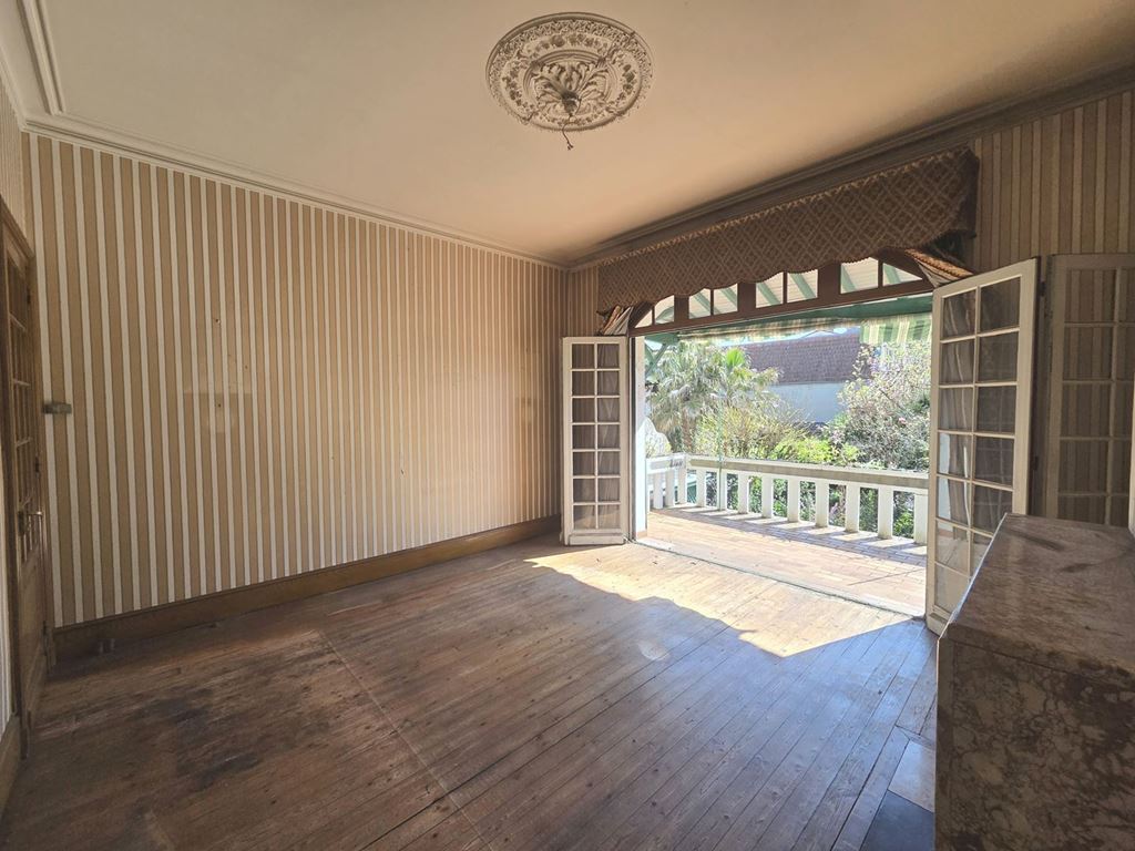 Maison de maître LIBOURNE (33500) FP IMMOBILIER' title= 'Maison de maître LIBOURNE (33500) FP IMMOBILIER