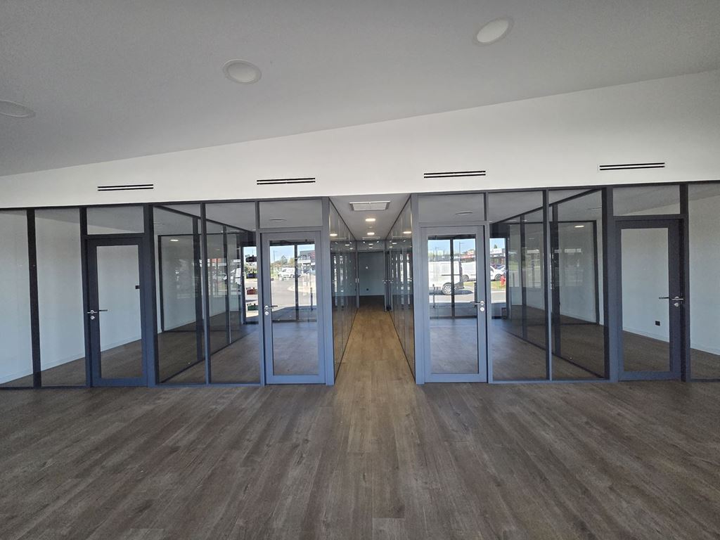 Local commercial LES BILLAUX (33500) FP IMMOBILIER' title= 'Local commercial LES BILLAUX (33500) FP IMMOBILIER