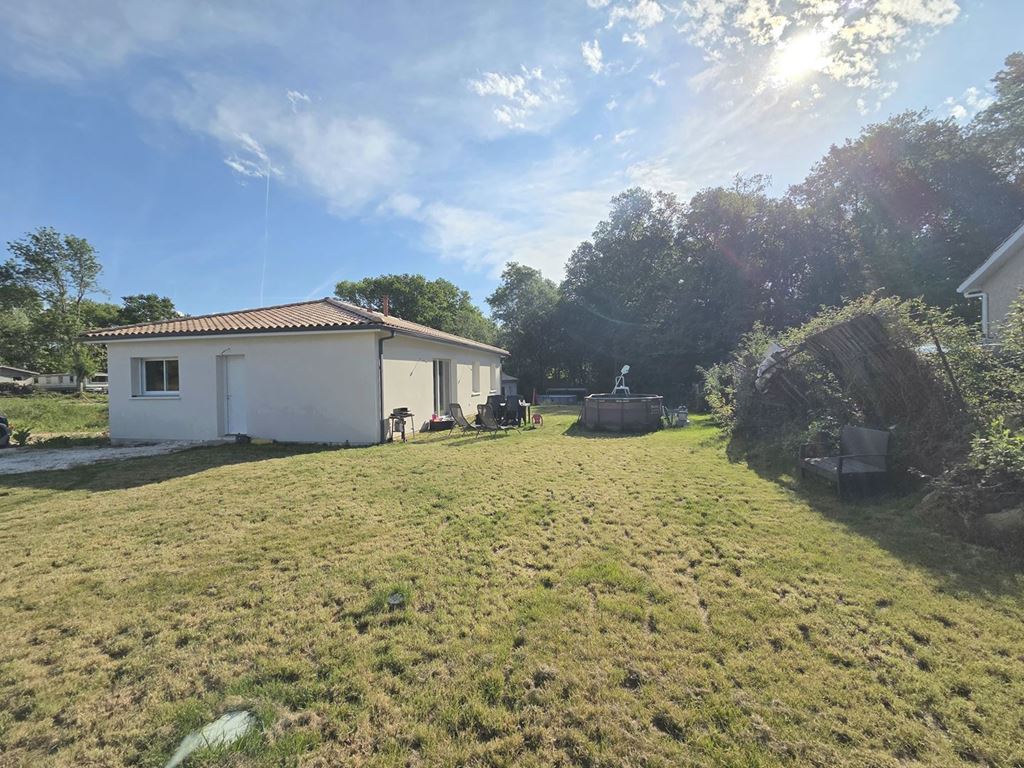 Maison Contemporaine ST CIERS D'ABZAC (33910) FP IMMOBILIER' title= 'Maison Contemporaine ST CIERS D'ABZAC (33910) FP IMMOBILIER