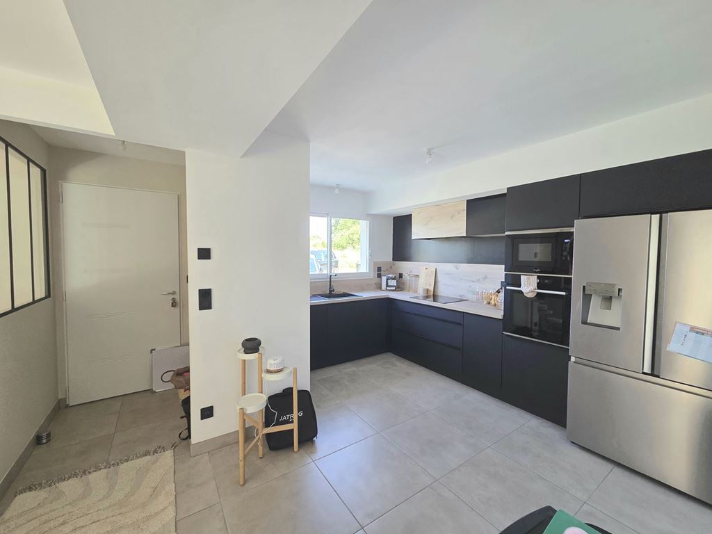 Maison Contemporaine ST CIERS D'ABZAC (33910) FP IMMOBILIER' title= 'Maison Contemporaine ST CIERS D'ABZAC (33910) FP IMMOBILIER