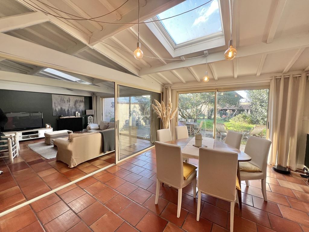Maison en pierre LIBOURNE (33500) FP IMMOBILIER' title= 'Maison en pierre LIBOURNE (33500) FP IMMOBILIER